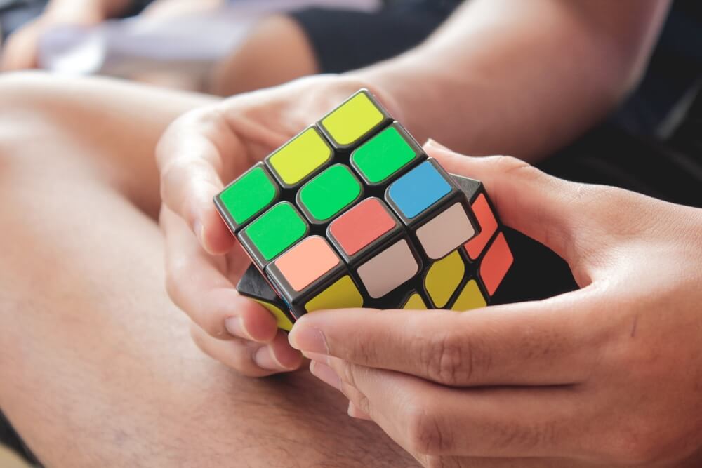Rubik's play